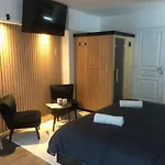 アパート Elegant Avec Sauna Hyper Centre サン・ディジエ